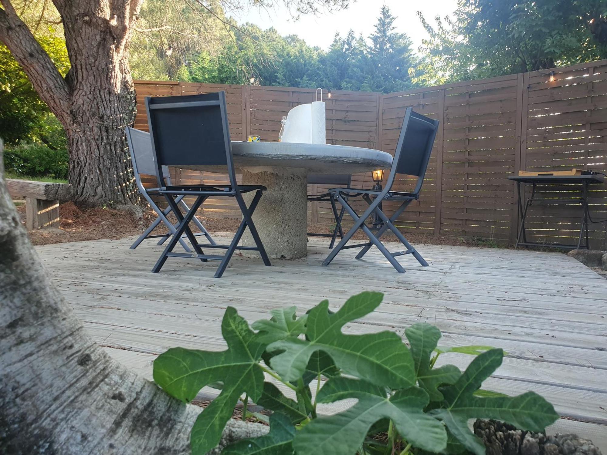 La Magnanerie Du Castanet Villa Banne Екстериор снимка